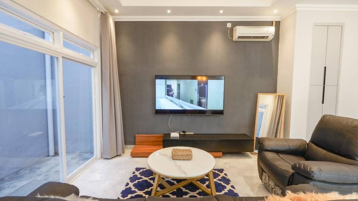 Taman Griya House | 125 m² House ∙ 3 bedrooms ∙ 9 guests