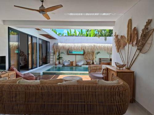 Central Seminyak Villa | 125 m² Villa ∙ 3 bedrooms ∙ 6 guests