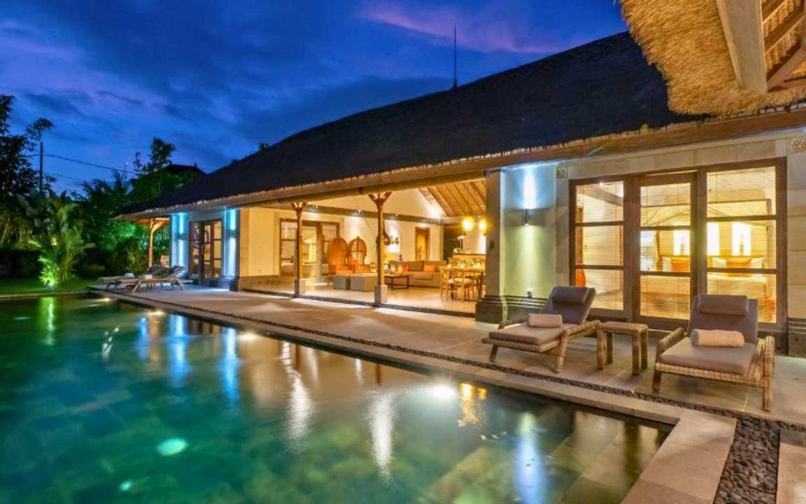 Kenderan Villa | 1400 m² Villa ∙ 2 bedrooms ∙ 4 guests