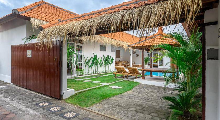 Sunset Road Villa | 220 m² Villa ∙ 2 bedrooms ∙ 4 guests