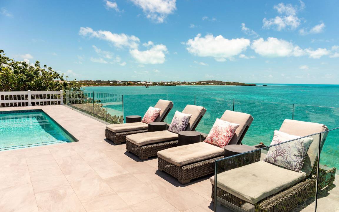 Ocean Point Villa | 2500 m² Villa ∙ 5 bedrooms ∙ 10 guests