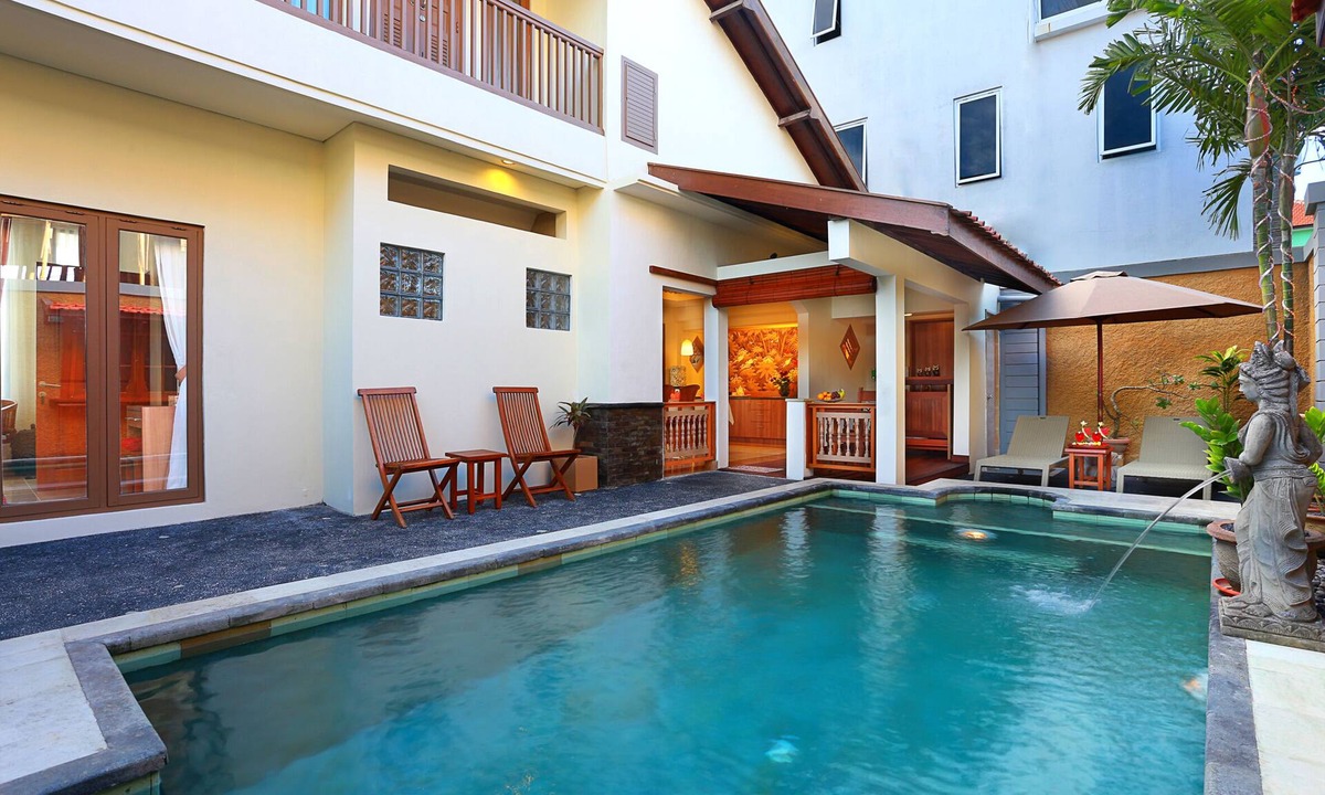 Mumbul Villa | 3 Bedrooms Villa Your Bali Tropical Home