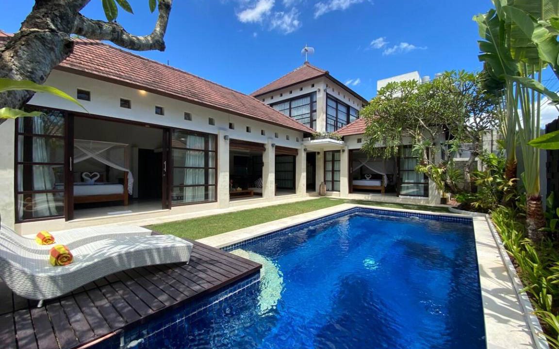 Petitenget Villa | 400 m² Villa ∙ 4 bedrooms ∙ 12 guests