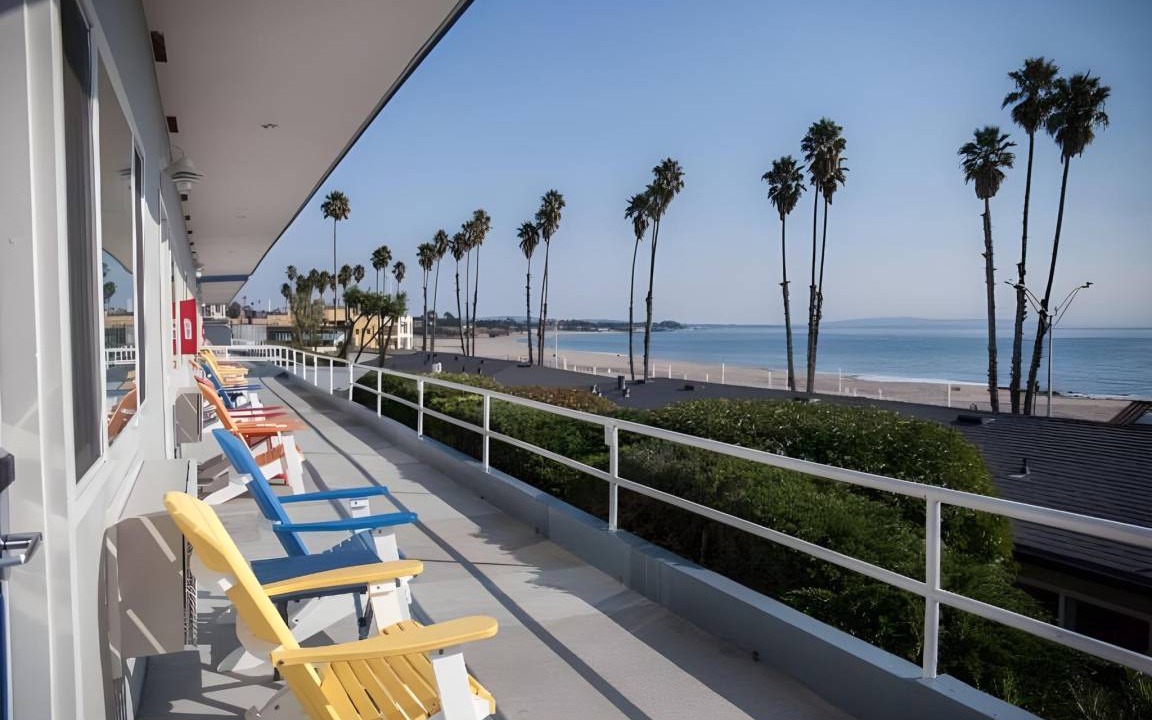 Westside Santa Cruz Hotel | 46 m² Hotel ∙ 6 guests