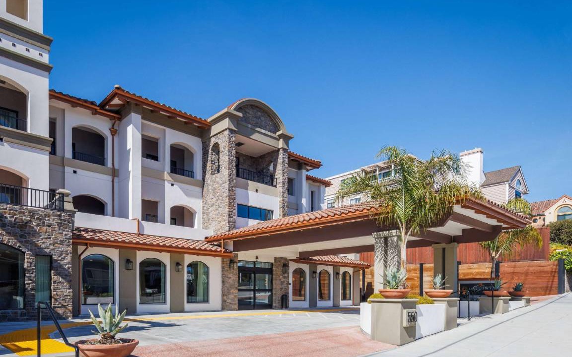 Beach Hill - Beach Flats Hotel | 49 m² Hotel ∙ 127 guests