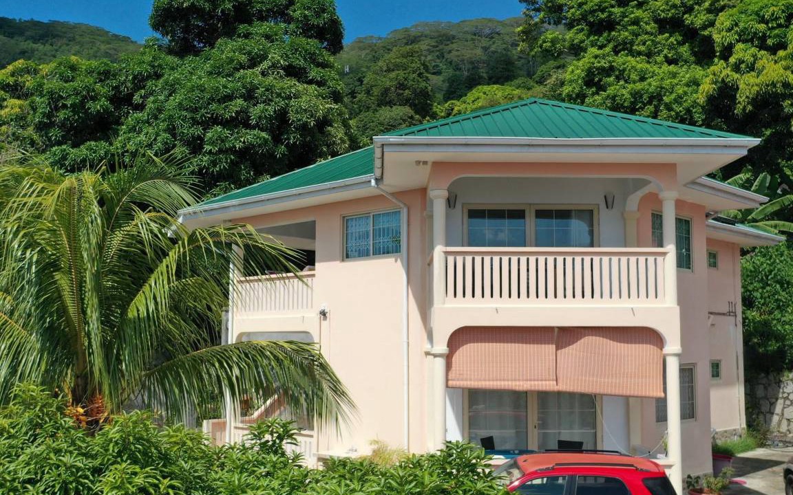 Mare Anglaise Apartment | 60 m² Apartment ∙ 2 bedrooms ∙ 4 guests