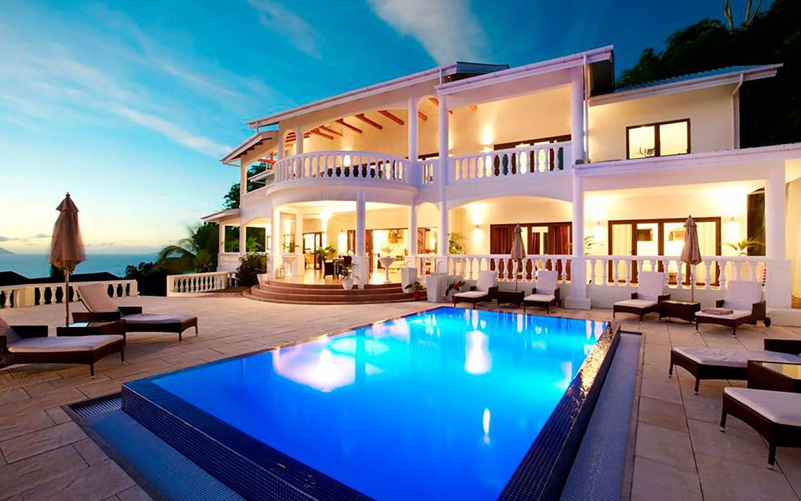 Glacis Villa | 70 m² Villa ∙ 4 bedrooms ∙ 10 guests
