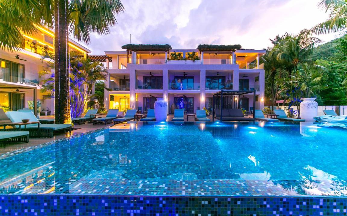 Praslin Island Hotel | 800 m² Hotel ∙ 4 bedrooms ∙ 127 guests