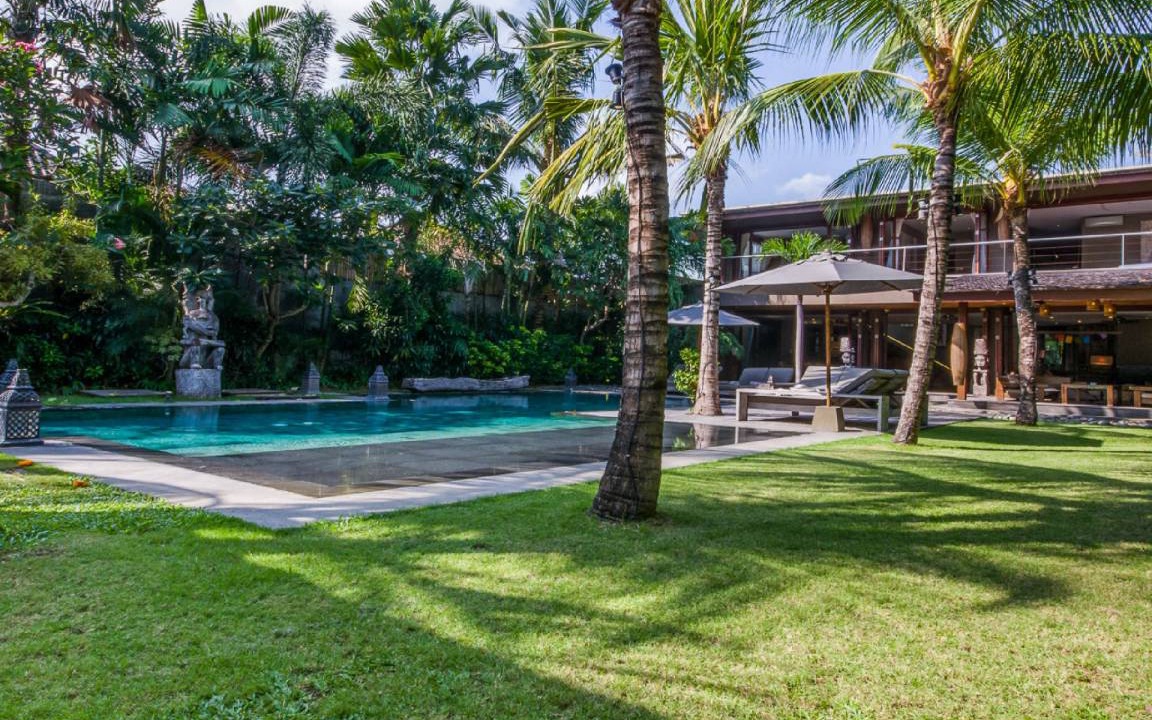 Central Seminyak Villa | 800 m² Villa ∙ 7 bedrooms ∙ 15 guests