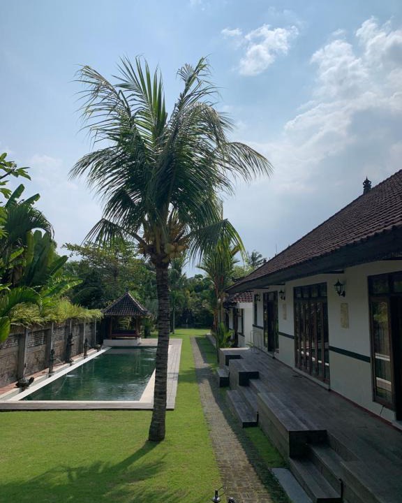 Beraban House | AGUNG VILLAGE