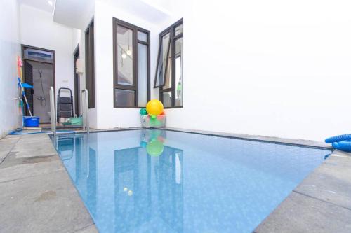 Ngaglik Villa | Arrayan B4 Private Pool and Rooftop