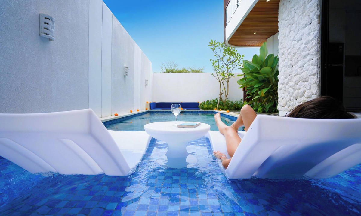 Jimbaran Villa | Balangan Peak Retreat: NEW 3BR Luxury Villa. Family Friendly, Surf, Golf, More