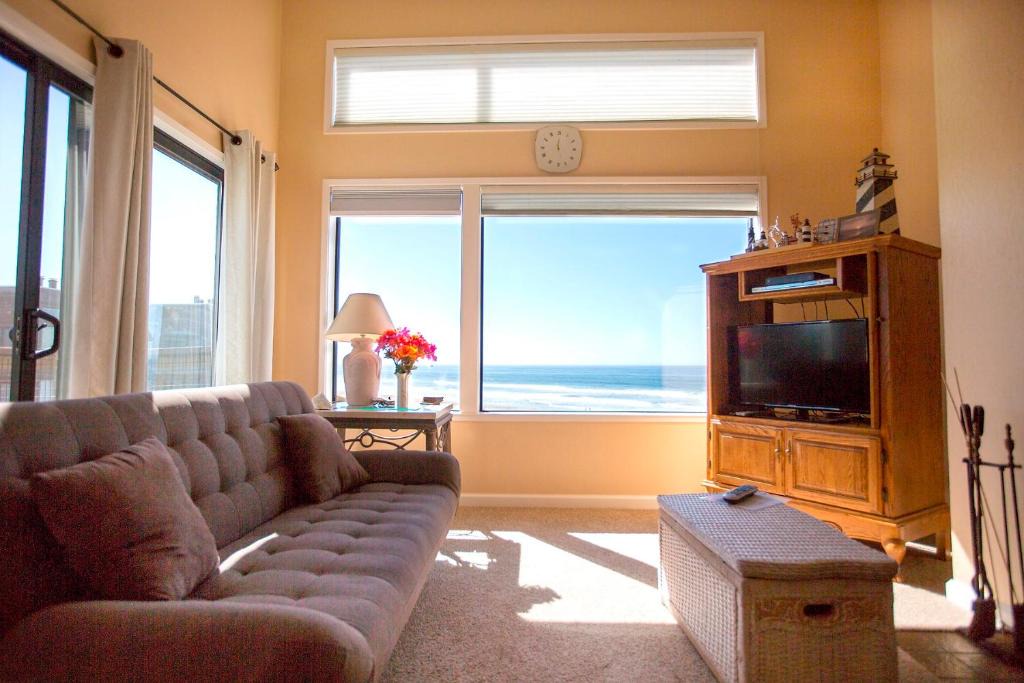 Pajaro Dunes Apartment | Beach Condo Shorebirds 196