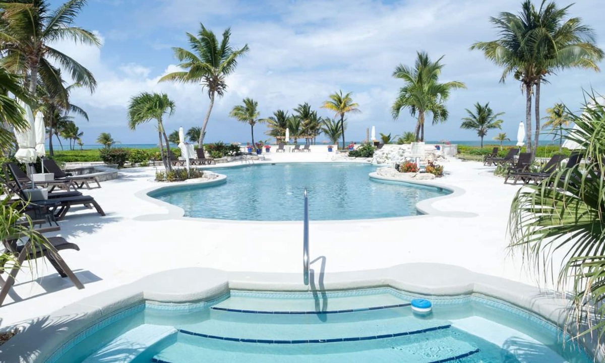 Wheeland Settlement Condo | Beautiful upgraded 1 bdrm & sofa bed stunning views , pool hot tub , 2nd floor,