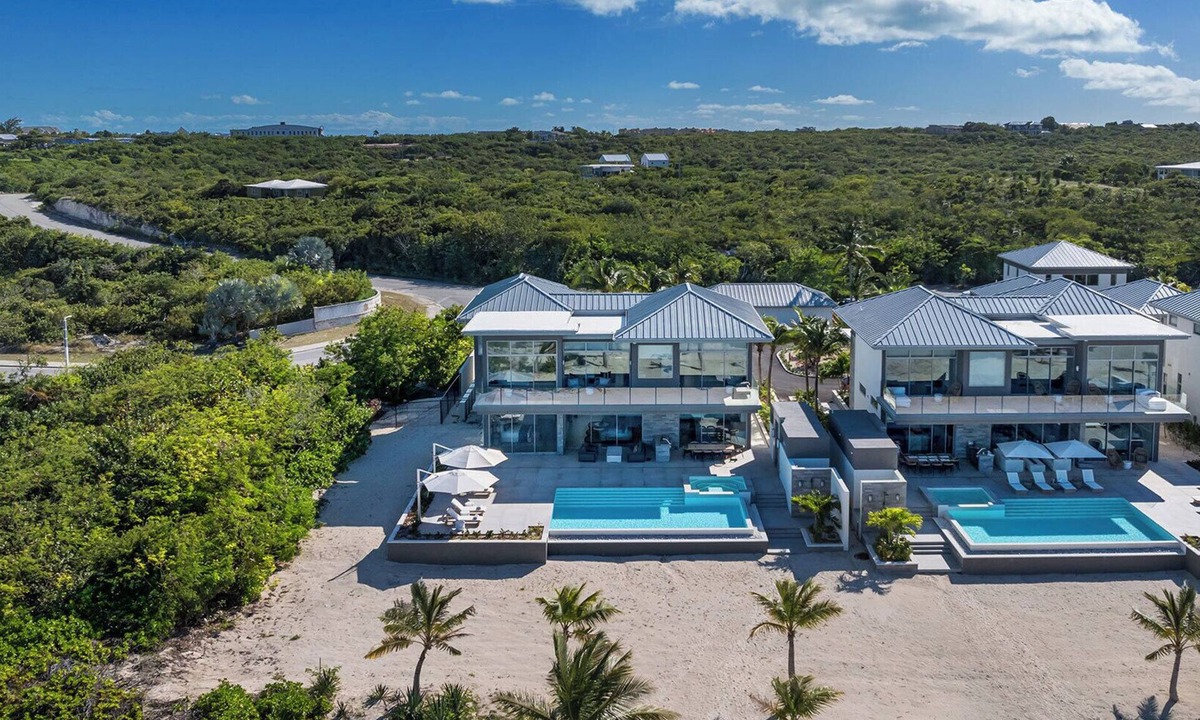 Grace Bay West Villa | Bliss Villa Four - Spacious 5-bedroom in impressive ocean front central location