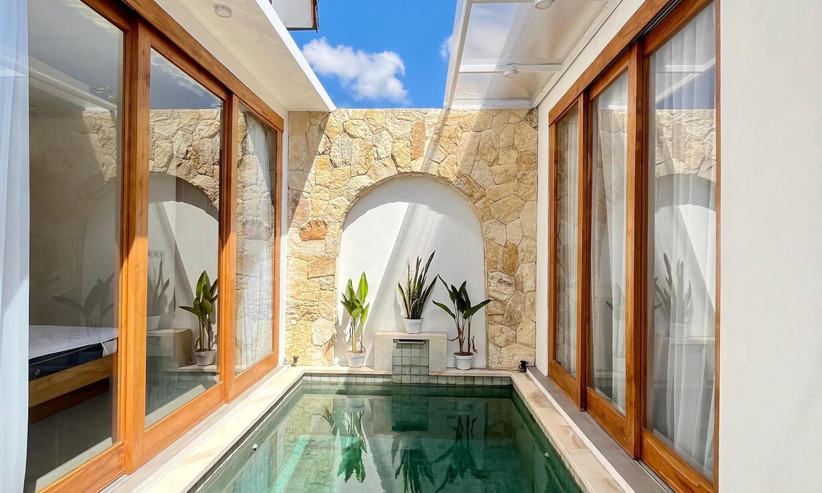 Kerobokan Villa | Bougenvile Luxury 2BR Private Seminyak