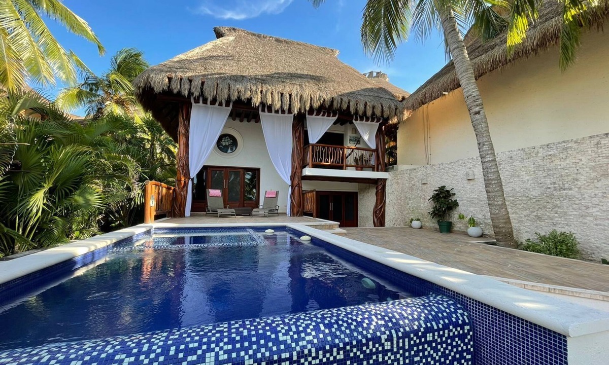 Downtown Holbox House | Casa Pirata