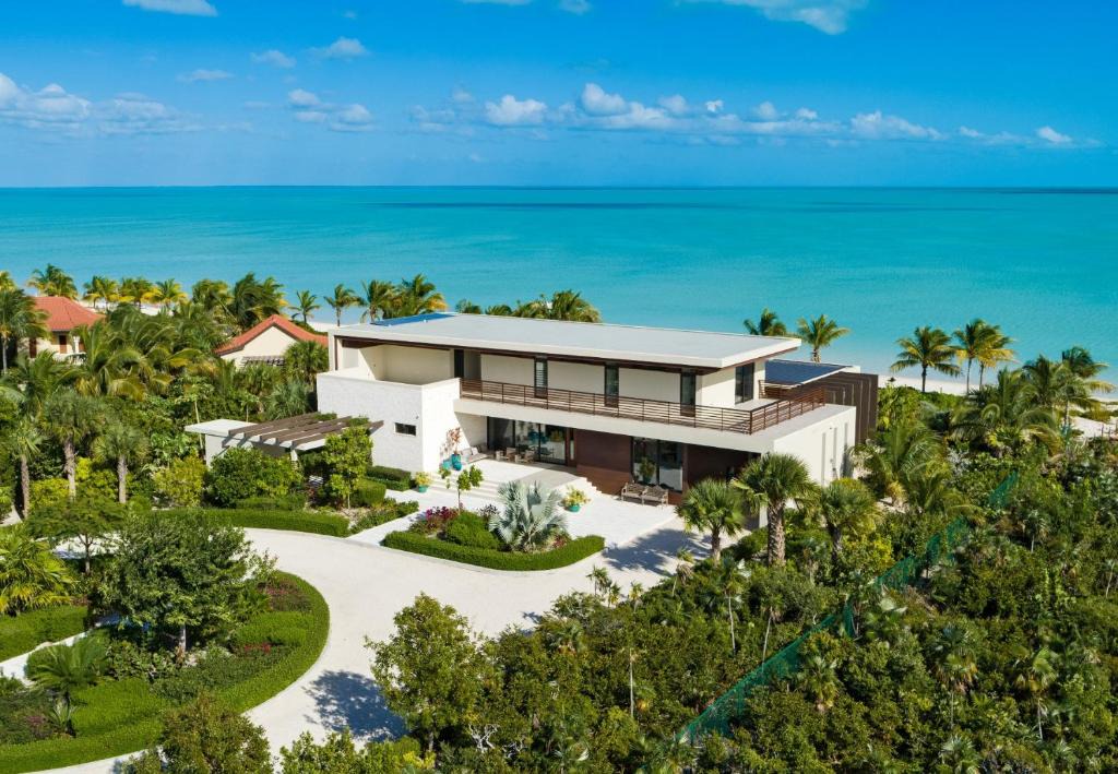 Long Bay Villa | Clevelander