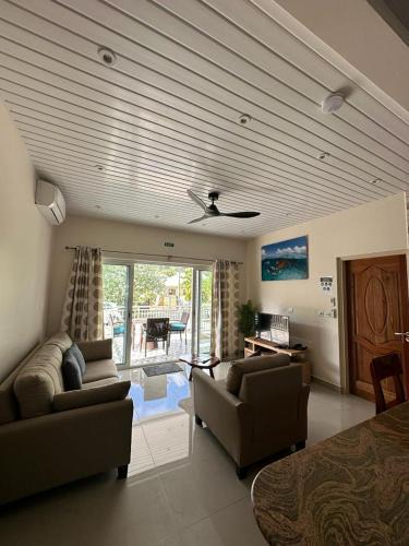Anse La Mouche Apartment | Coco De Mer Villa