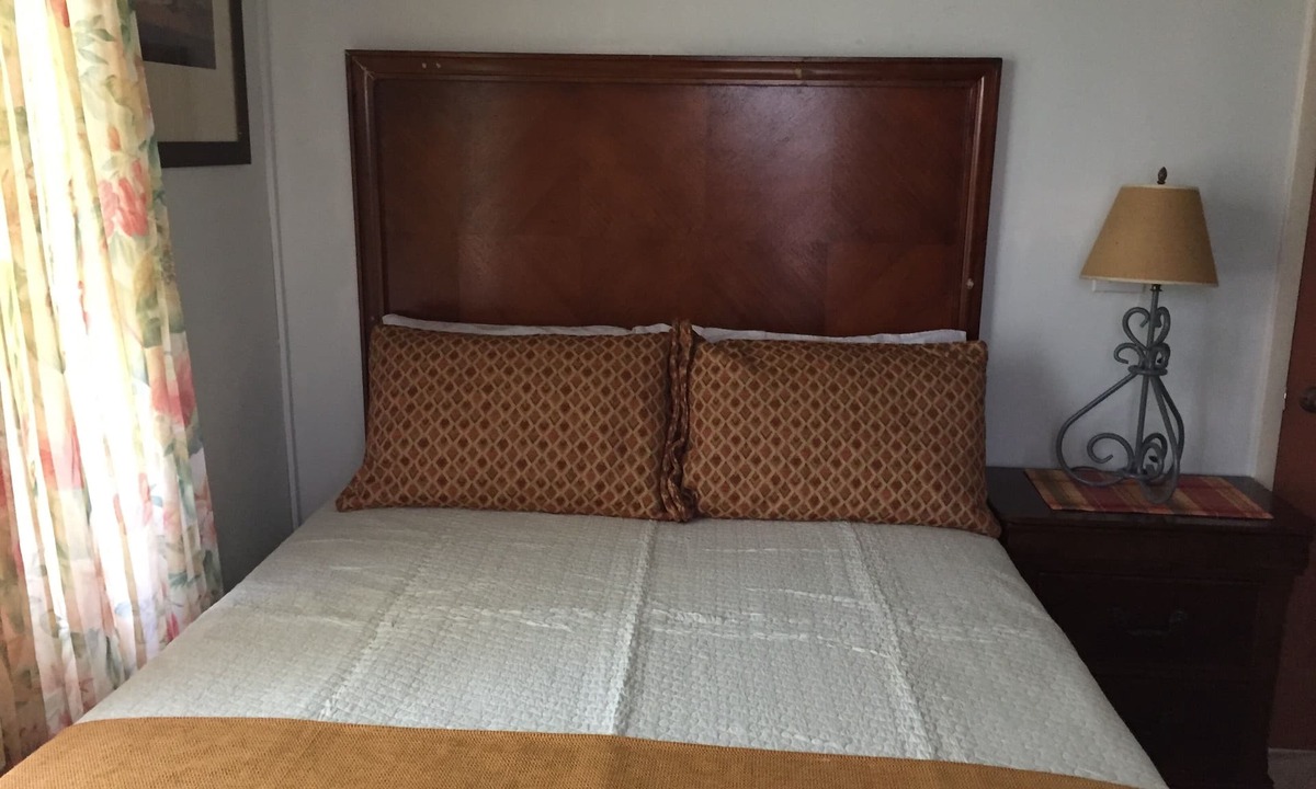 Discovery Bay House | Comfy Quiet Sagusta Gardens 15B