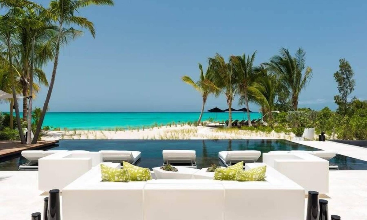 Leeward Settlement Villa | Cool beachfront fully staffed villa with unique architecture