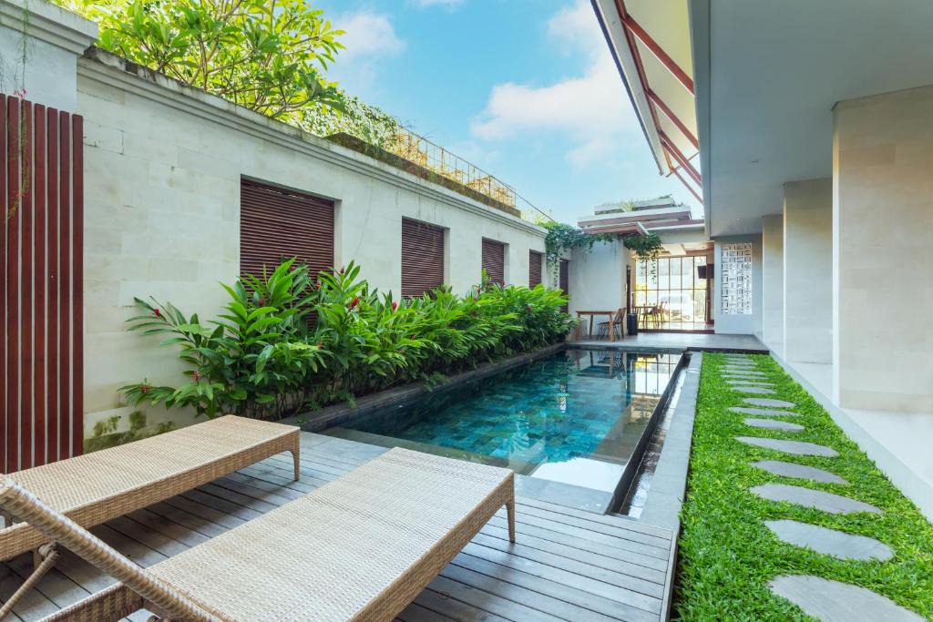 Renon Hotel | Cove Ransha Stay