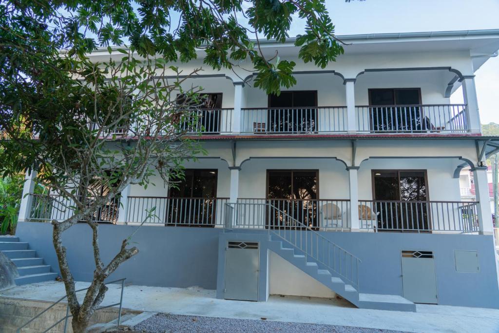 Mare Anglaise House | E&E Self Catering