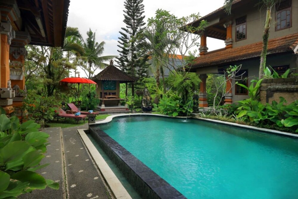 Ubud City-Centre House | Feel the Balinese Ambience in the Heart of Ubud, 10 Mins to Central ubud (Dbl)