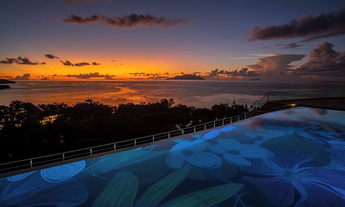 Mare Anglaise Resort | Garden Hill Resort & Spa