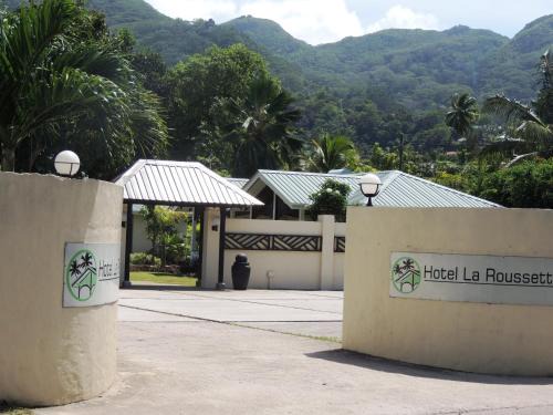 Hotel La Roussette | Anse aux Pins