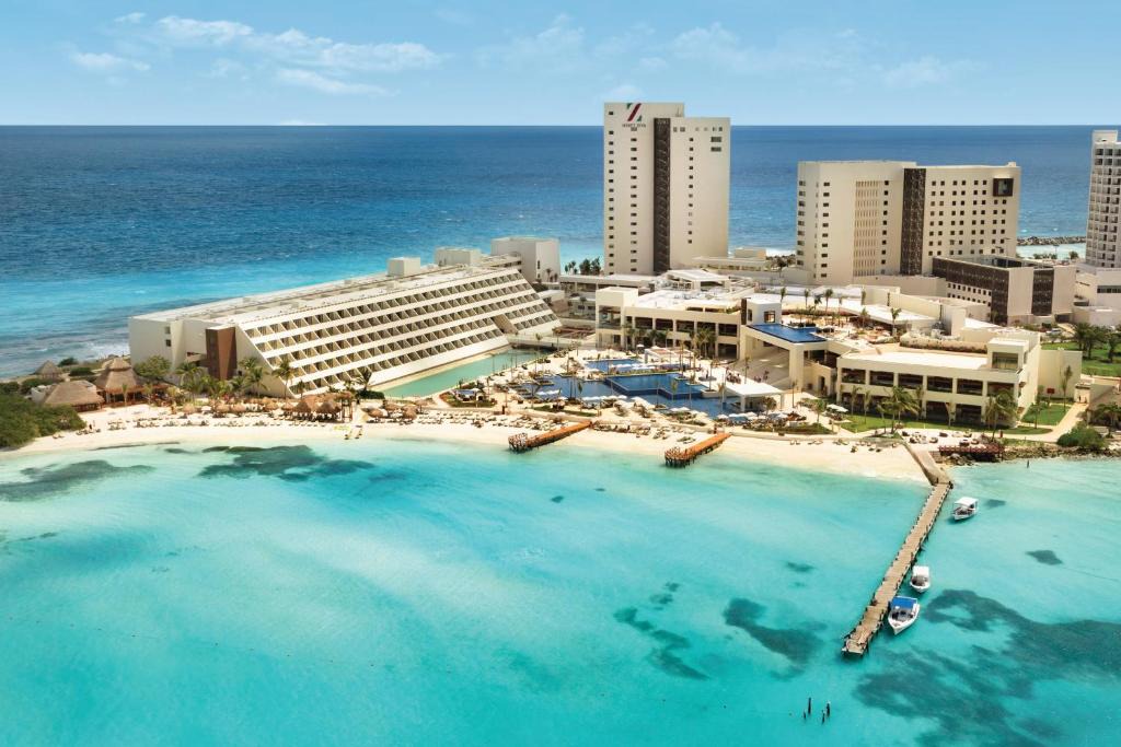 Punta Cancun Resort | Hyatt Ziva Cancun All-Inclusive
