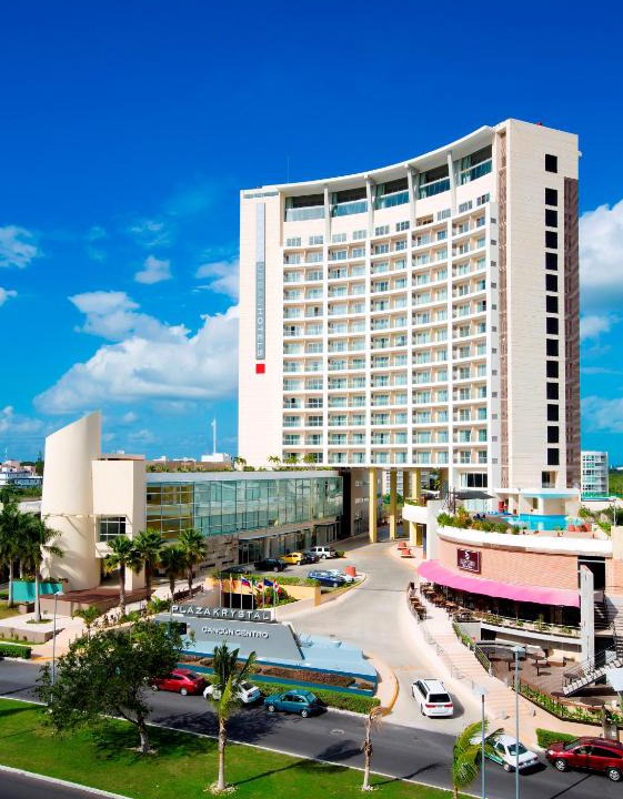 Downtown Cancun Hotel | Krystal Urban Cancun & Beach Club