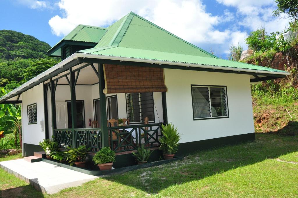 La Digue House | La Bel Zilwaz Guesthouse