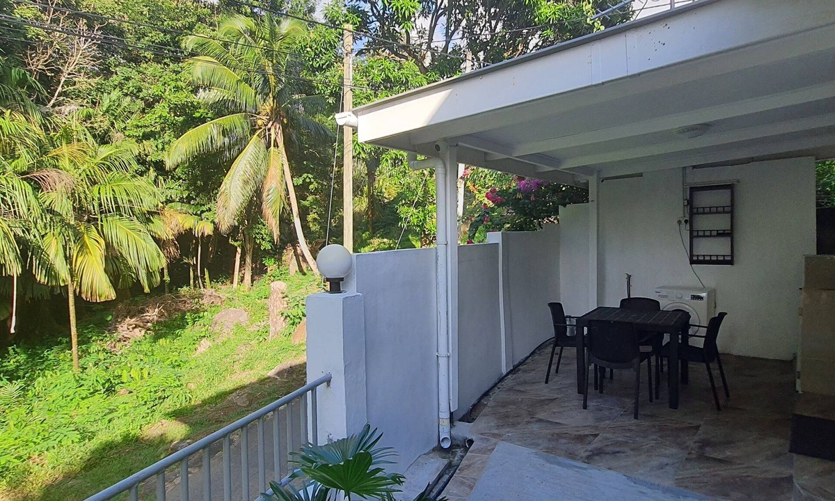 Mahe Island House | Le Chant de Merle Holiday home - House for Family and Friends