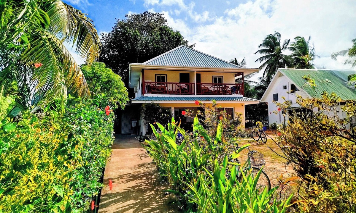 La Digue Apartment | Lucy's guesthouse