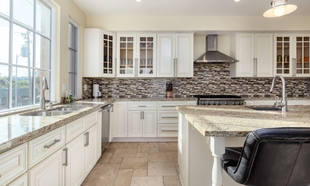 Westside Santa Cruz House | Luxurious Ocean View Villa