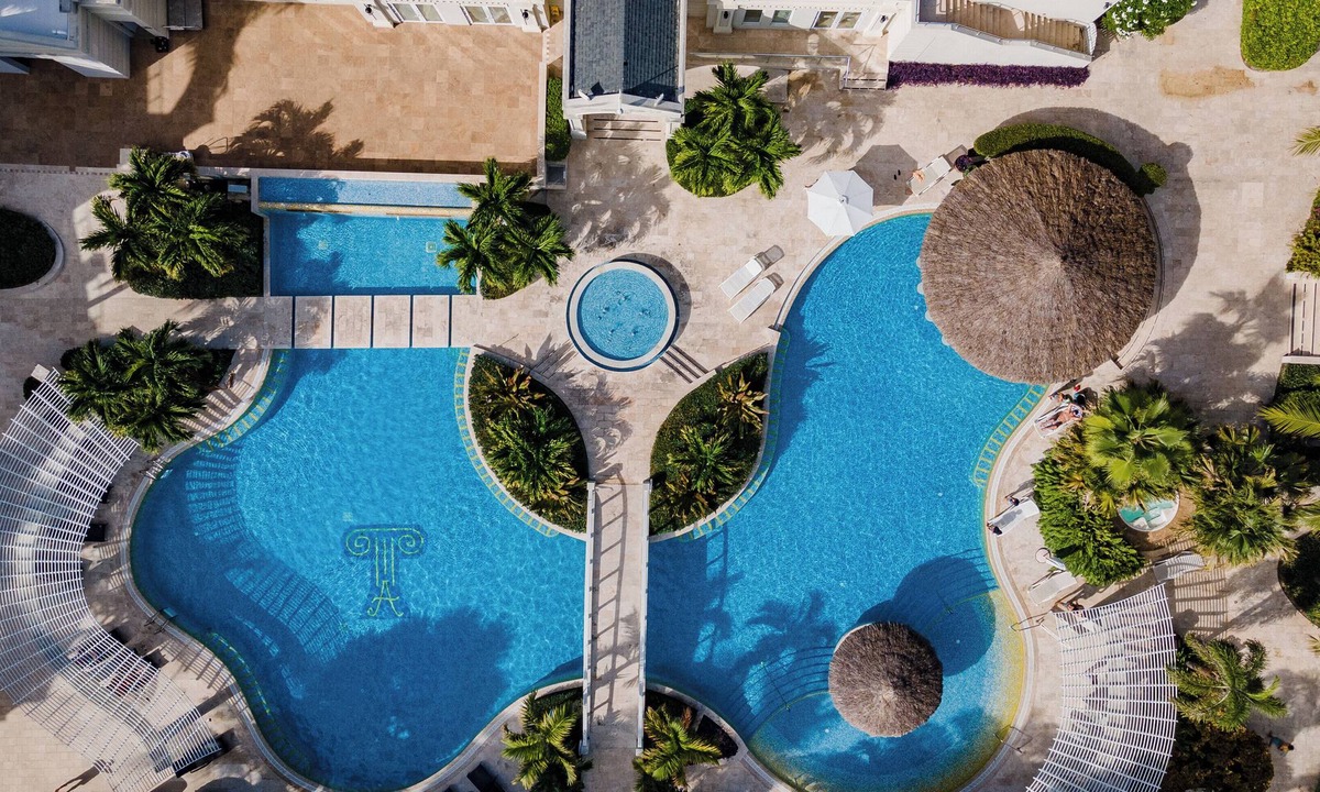 Leeward Settlement Condo | Luxury 4 BED/4 BATH Two-Storey Ocean View Penthouse