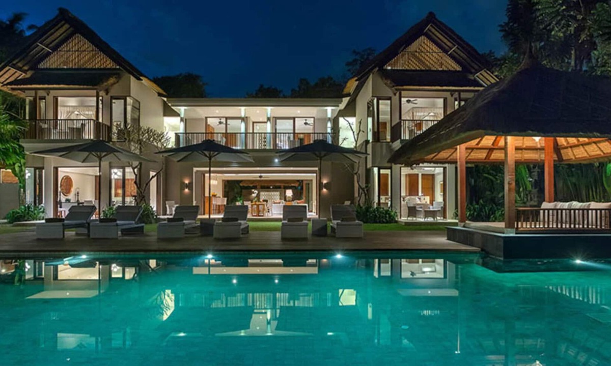 Cemagi Villa | Luxury by the Ocean’s Edge – Bali Villa 1087