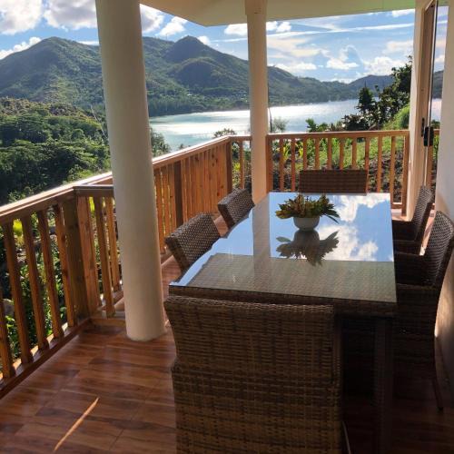 Anse Volbert Village Villa | Mirella Villa Ocean View Villa