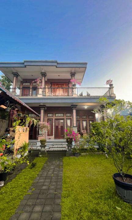 Sambahan House | Nano Ari Homestay