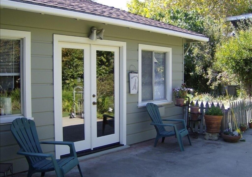 Opal Cliffs House | Opal Cliff Drive Cottage- with Private Beach Access