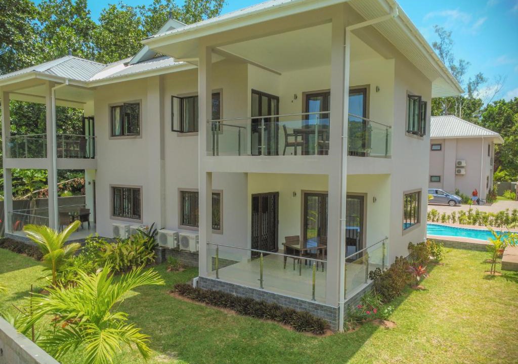 Grand Anse Apartment | Palm Holiday Apartments