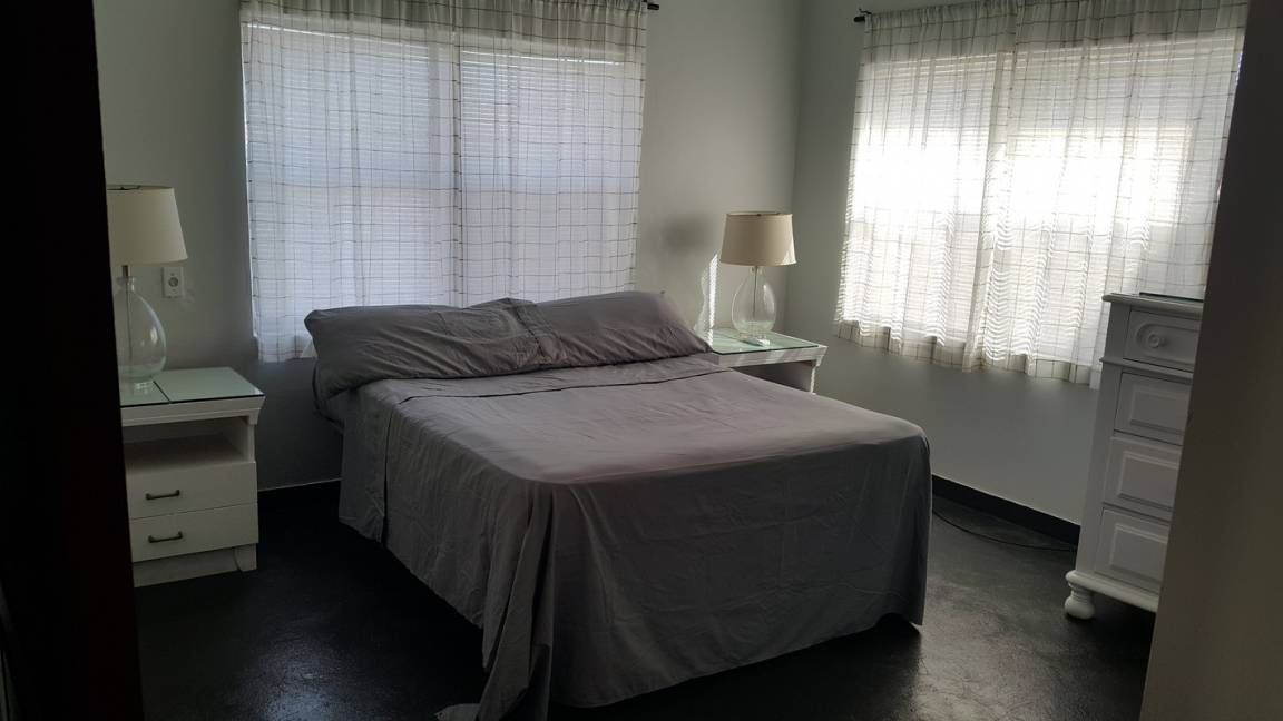 Long Bay Resort | Private room ∙ 3 guests