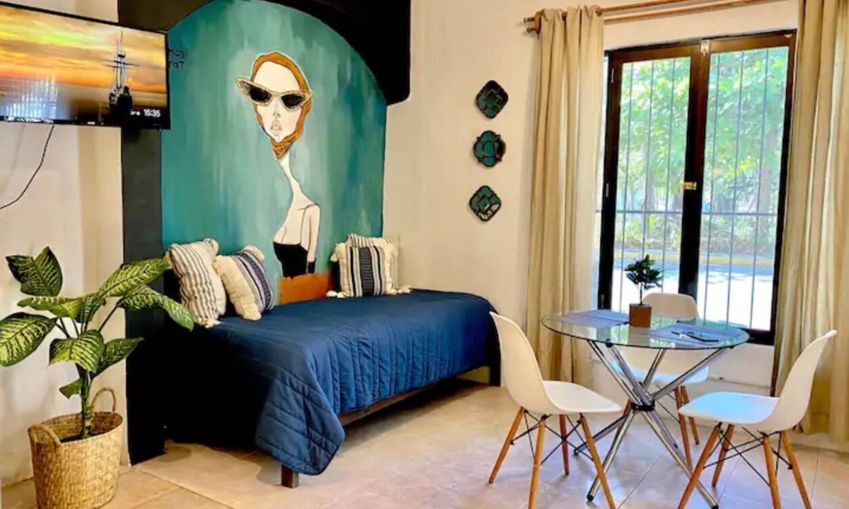 Villa Juarez Apartment | Quetzal House- Close to the Beach-Central Loc.
