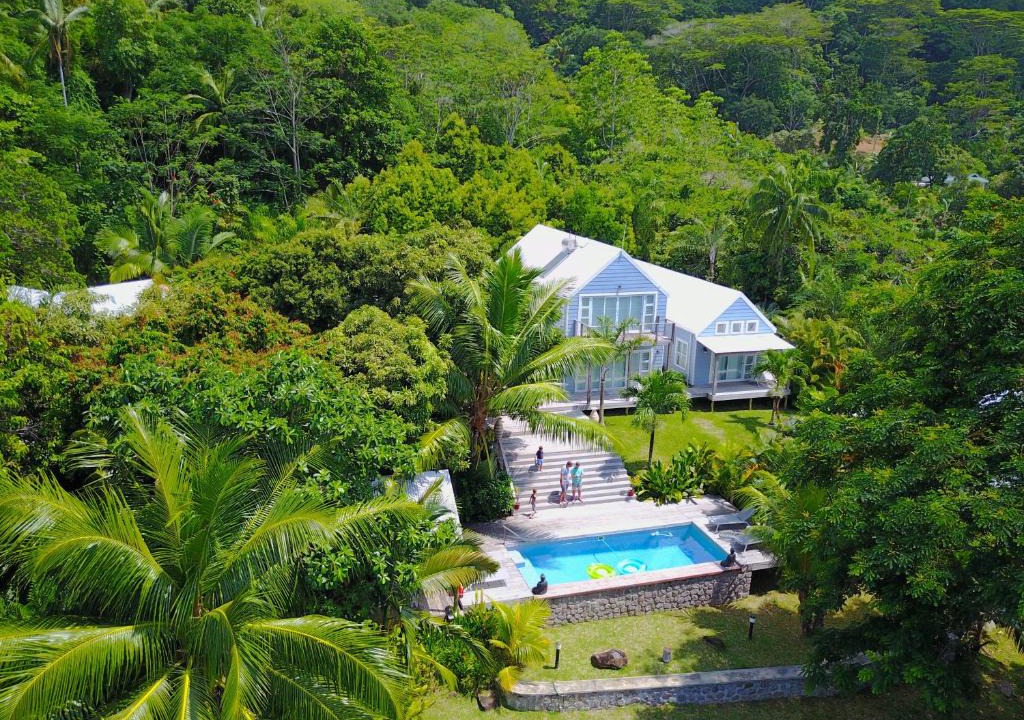 Mahe Island Apartment | Red Coconut Self-Catering