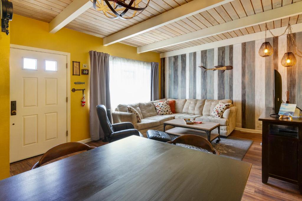 Aptos Apartment | Seacliff Beach