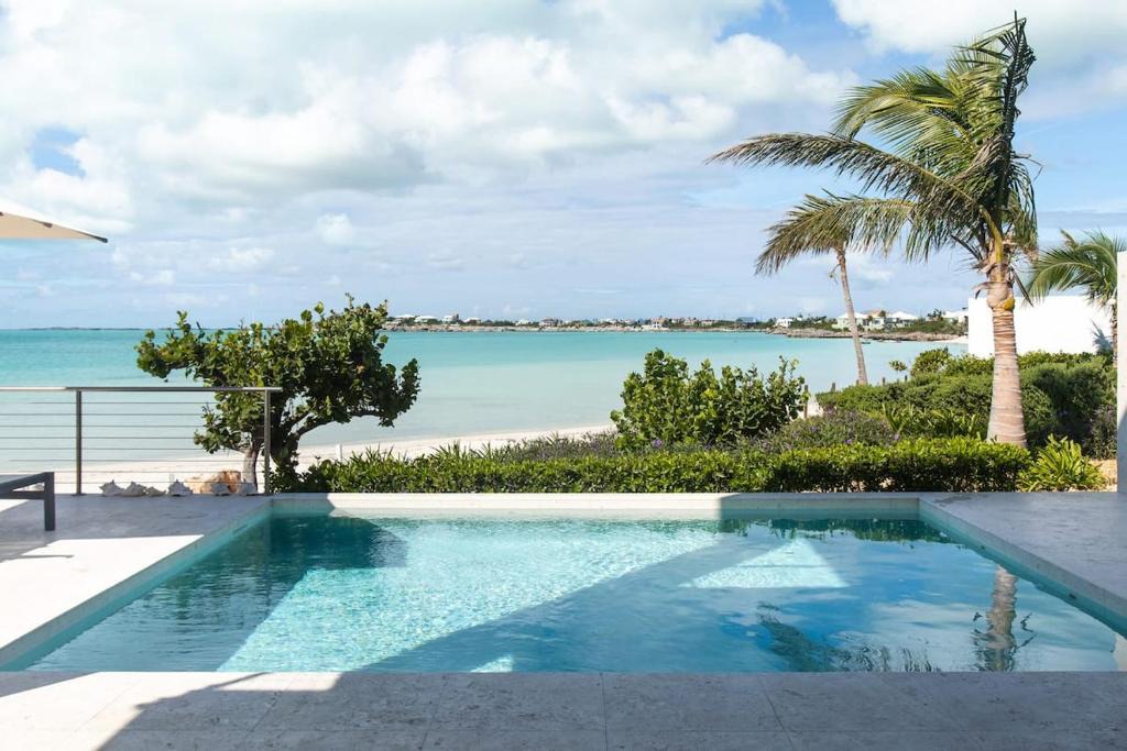 Ocean Point Villa | SulMare at Sapodilla Bay Luxury villas