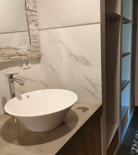 Denpasar Utara Cabin | Taruchi 2 Bedrooms with Garden View