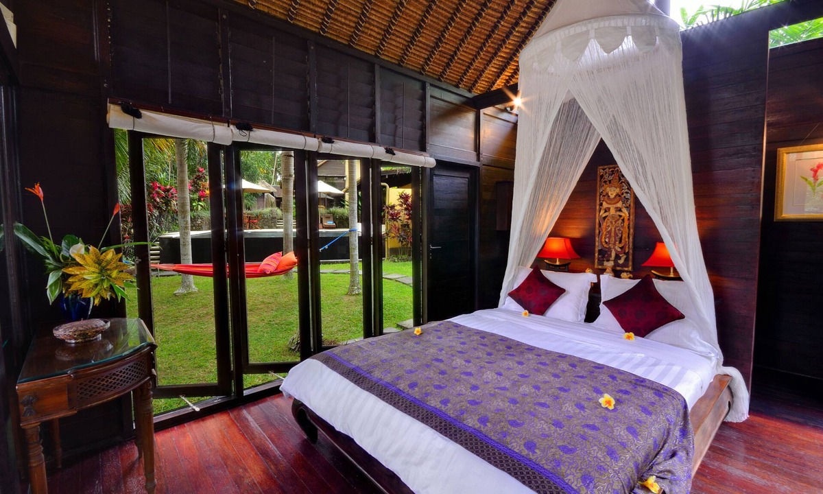 Melayang Villa | THE KINGFISHER at Jendela di Bali | A Romantic Retreat in the Hills near UBUD