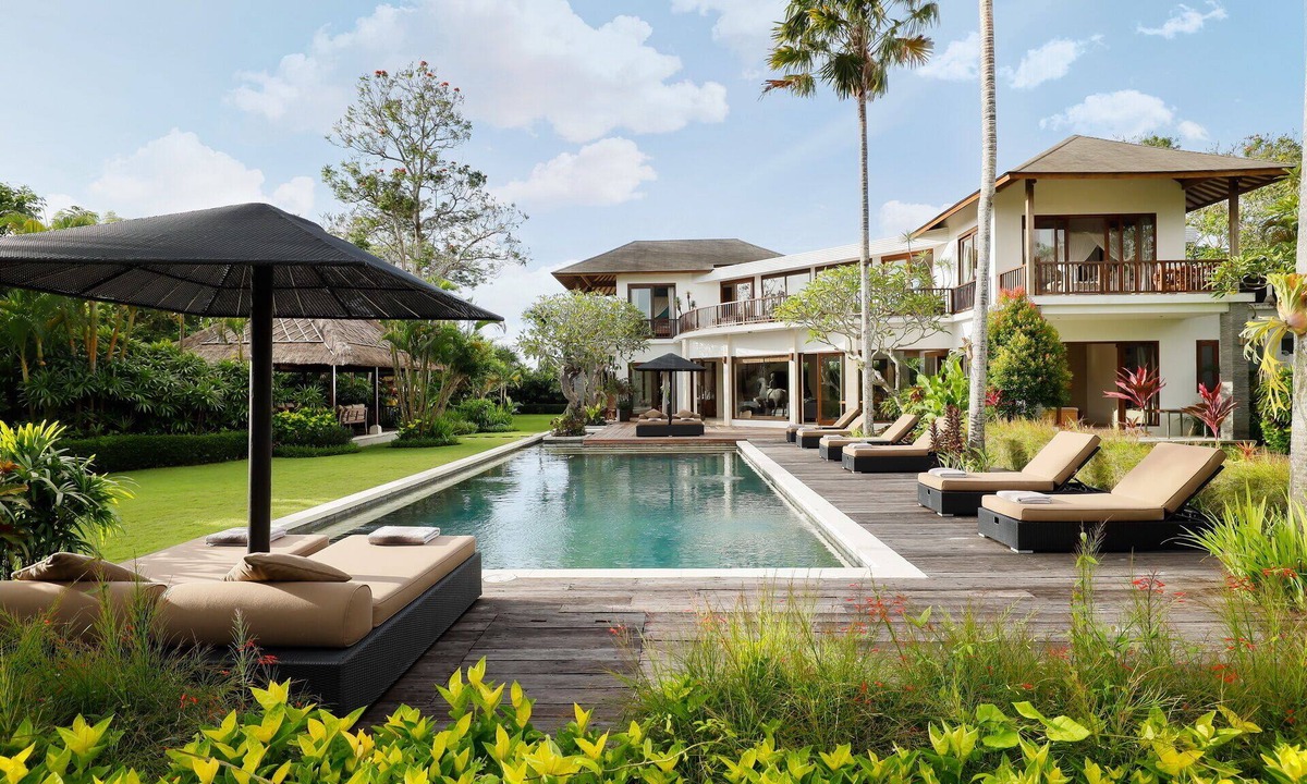 Taman Griya Villa | Tranquility and Luxury 6 Bedroom Villa, Jimbaran